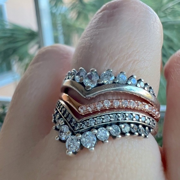 Princess Wishbone Ring Size 8 - Picture 3 of 8